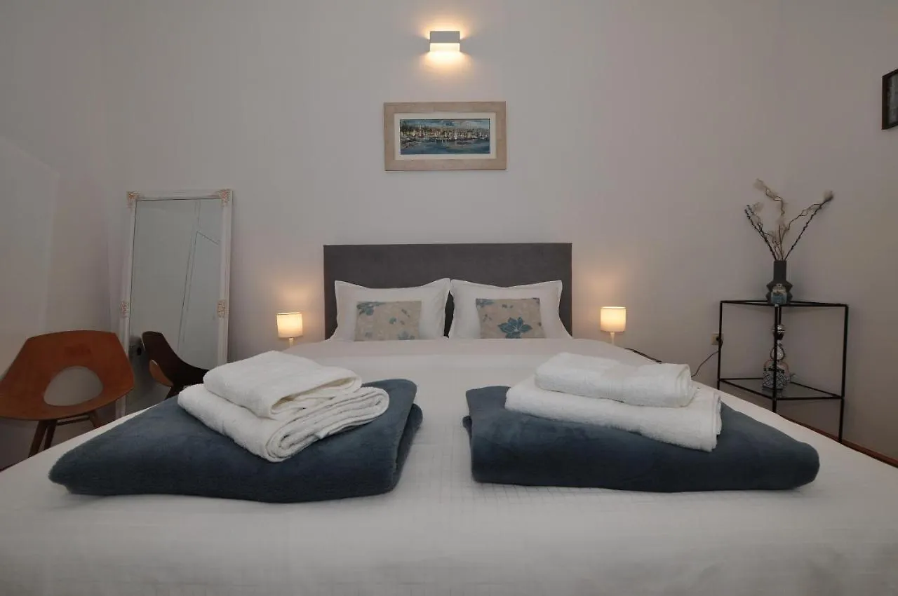 Apartment Moel Split 0*,  Croatia