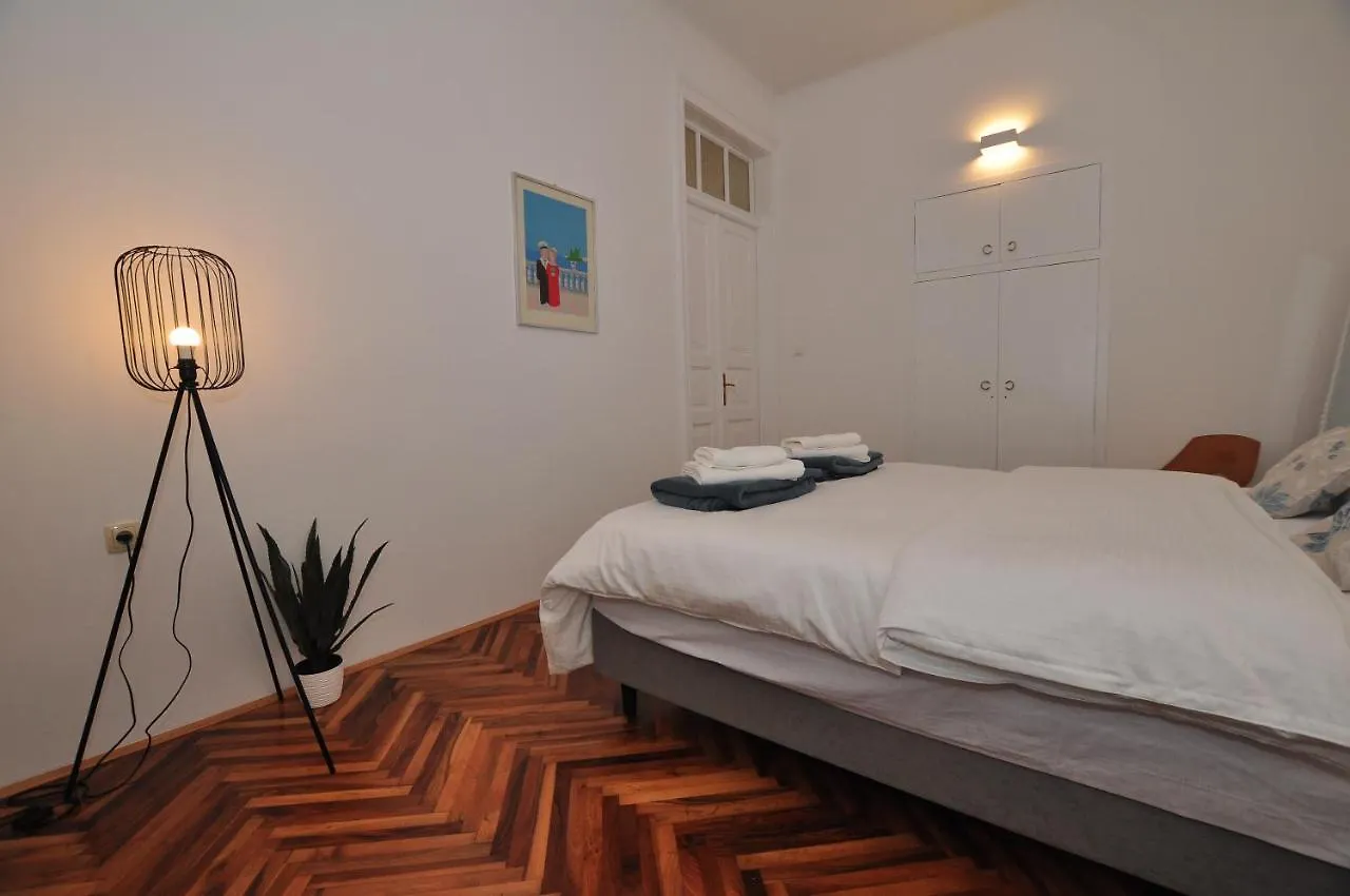 Apartment Moel Split Croatia